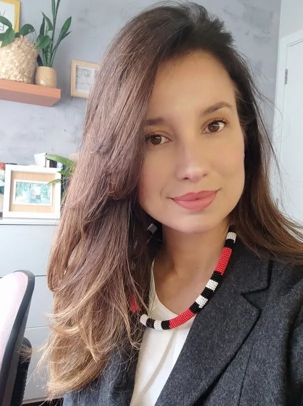 Isis Nóbile Diniz