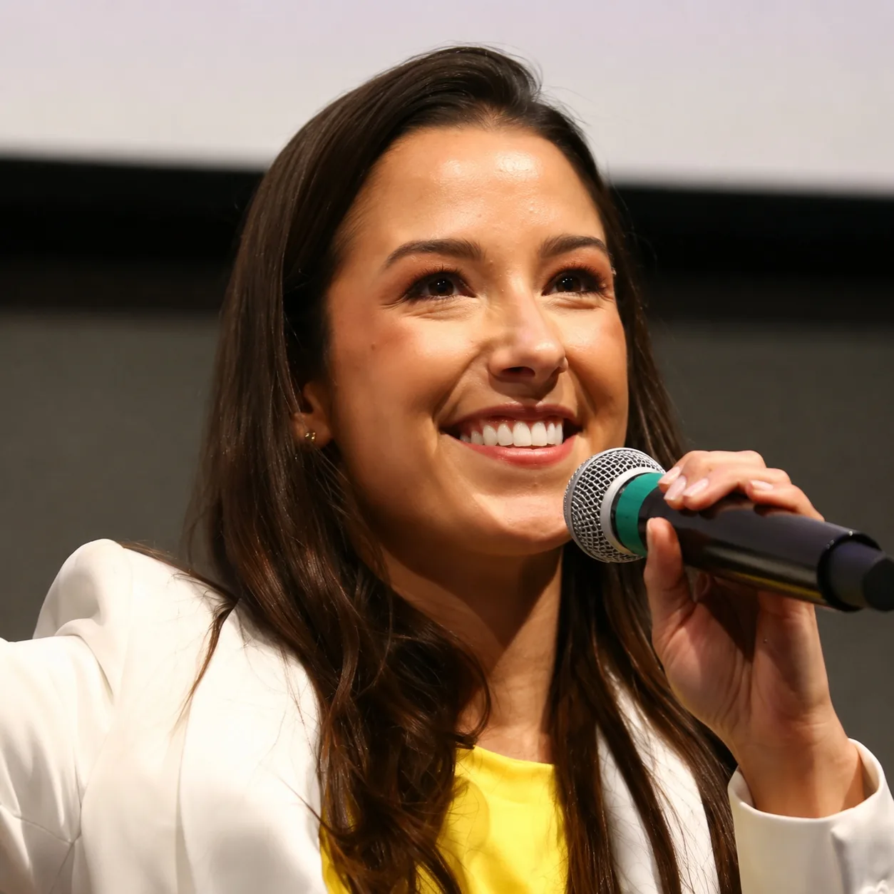 Roberta Vasconsellos