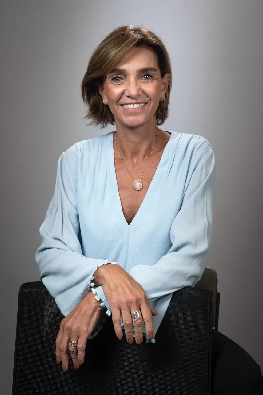 Ana Maria Diniz